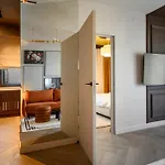 Lejlighed Chocolette | Sky With Parliament View Bukarest