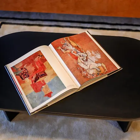 Chocolette | Sky With Parliament View * Βουκουρέστι