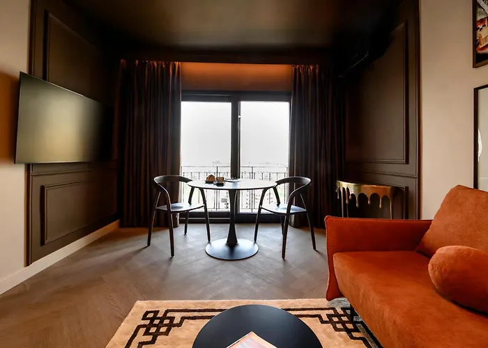 Chocolette | Sky With Parliament View Bucharest