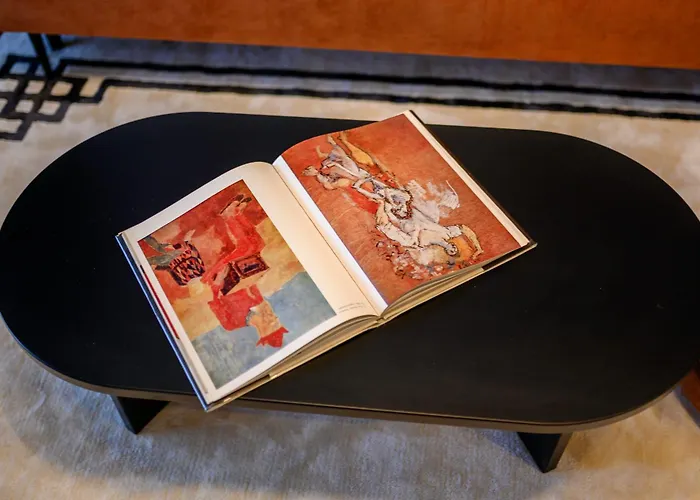 Chocolette | Sky With Parliament View * Bukarest