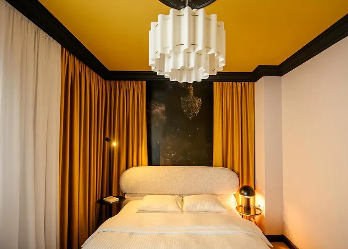 Chocolette | Sky With Parliament View Apartman