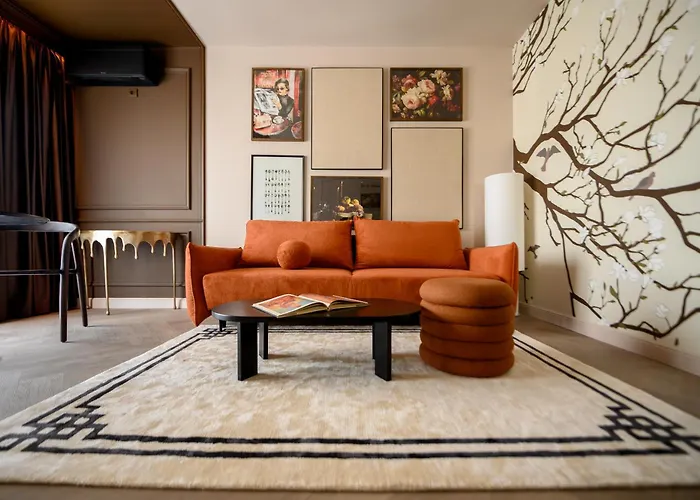 Chocolette | Sky With Parliament View Апартаменти *