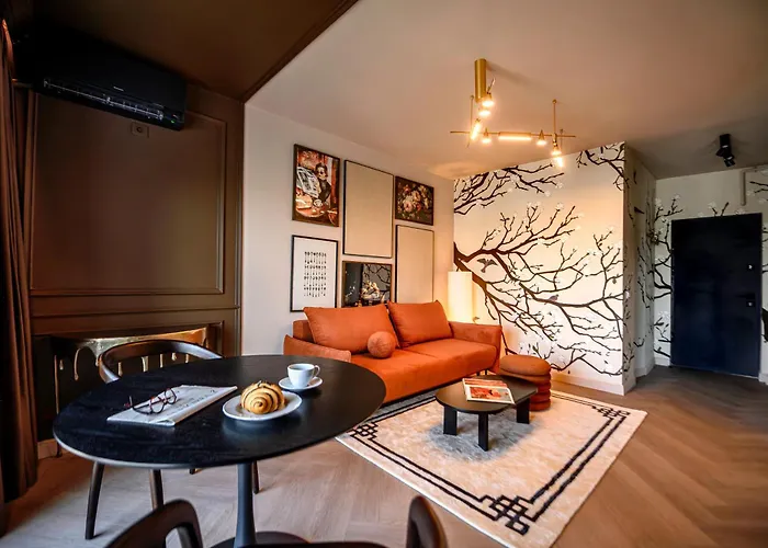 Apartament Chocolette | Sky With Parliament View